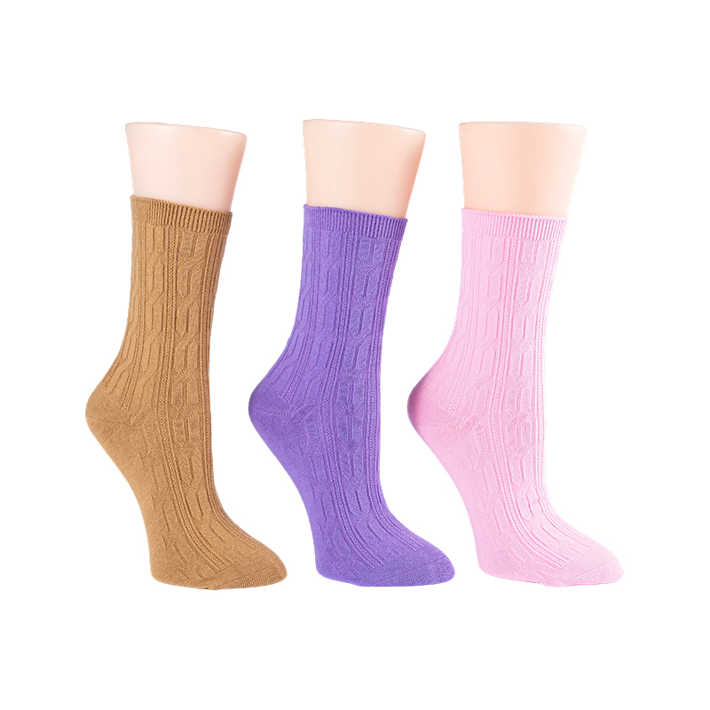 Women's Cable Knit Socks