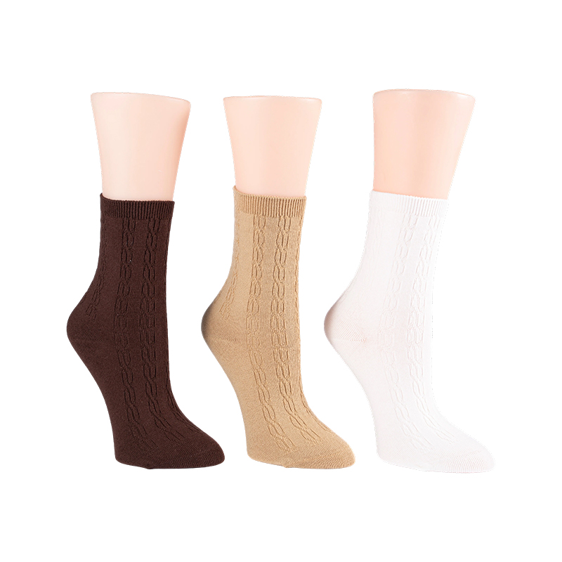 Women's Cable Knit Socks