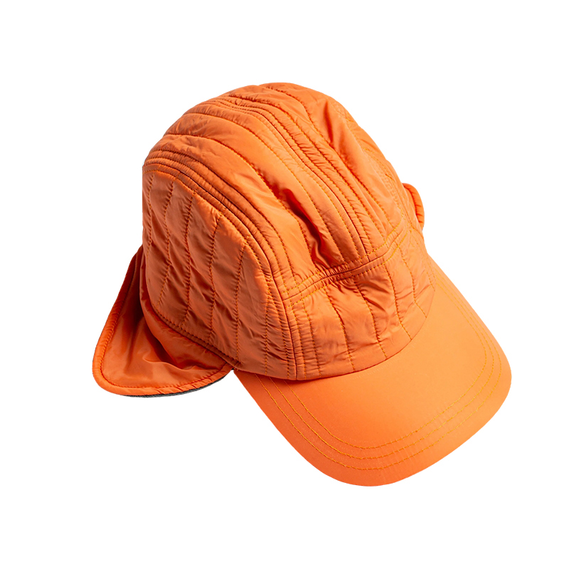 Pambabaeng Quilted Cap